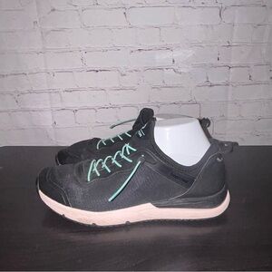 Tropicfeel‎ Canyon sneakers men’s size 9.5